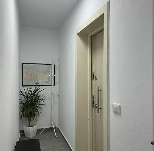 Aden's House Apartament Tirana