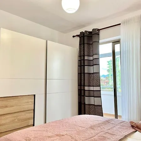 Aden's House Apartment Tirana